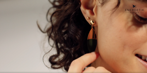 nieuwe-collectie-2022-a4d57d39 image Energetix Kopen, ENERGETIX, magneetsieraden, elektrosmog, gezondheid, welzijn nieuwe-collectie-2022-a4d57d39 Energetix Magneetsieraden Energetix Kopen Energetix Kopen, ENERGETIX, magneetsieraden, elektrosmog, gezondheid, welzijn