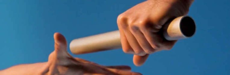 estafettestokje-df077edc image Energetix Kopen, ENERGETIX, magneetsieraden, elektrosmog, gezondheid, welzijn Lambert en Hanneke dragen het stokje over